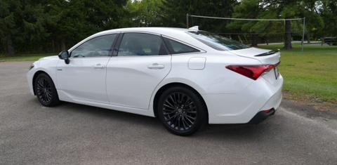 Toyota Avalon Hybrid 2021