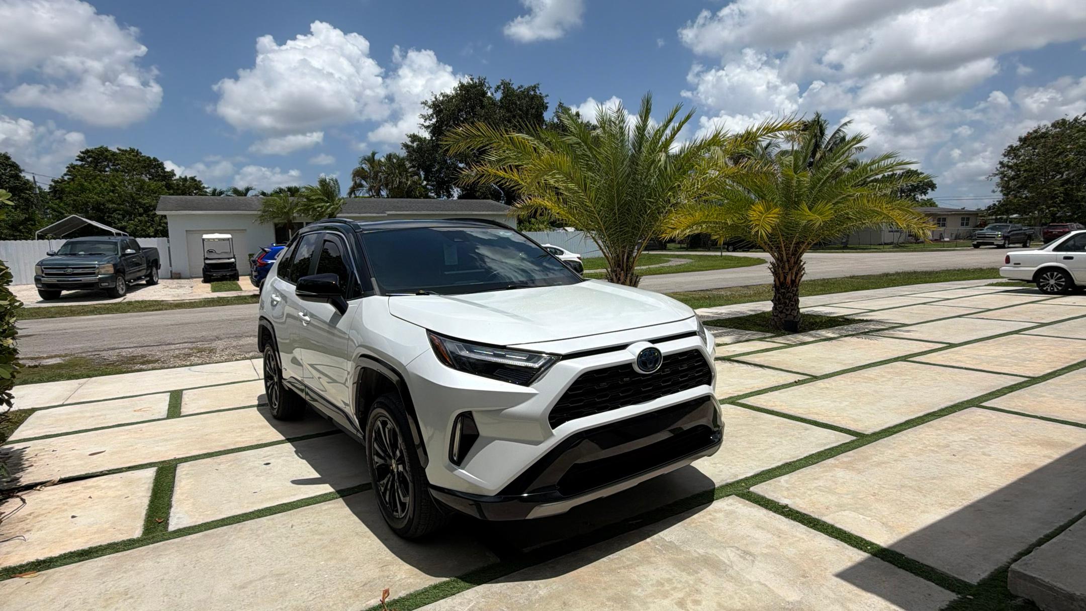 Toyota RAV4 Hybrid 2023 in Homestead, FL