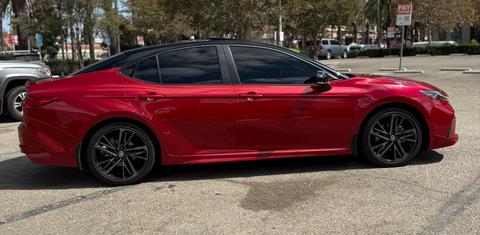 Toyota Camry Hybrid 2025