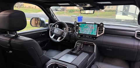 Toyota Sequoia 2025