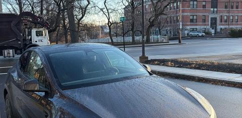 Tesla Model Y 2026