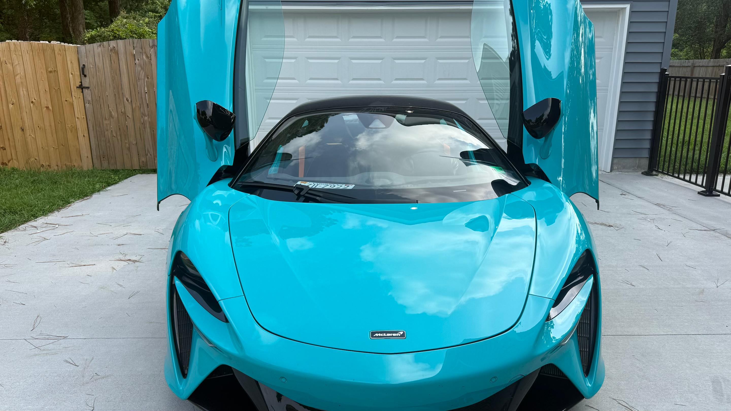 McLaren Artura 2023 in Virginia Beach, VA