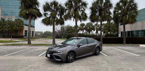 Toyota Camry 2023
