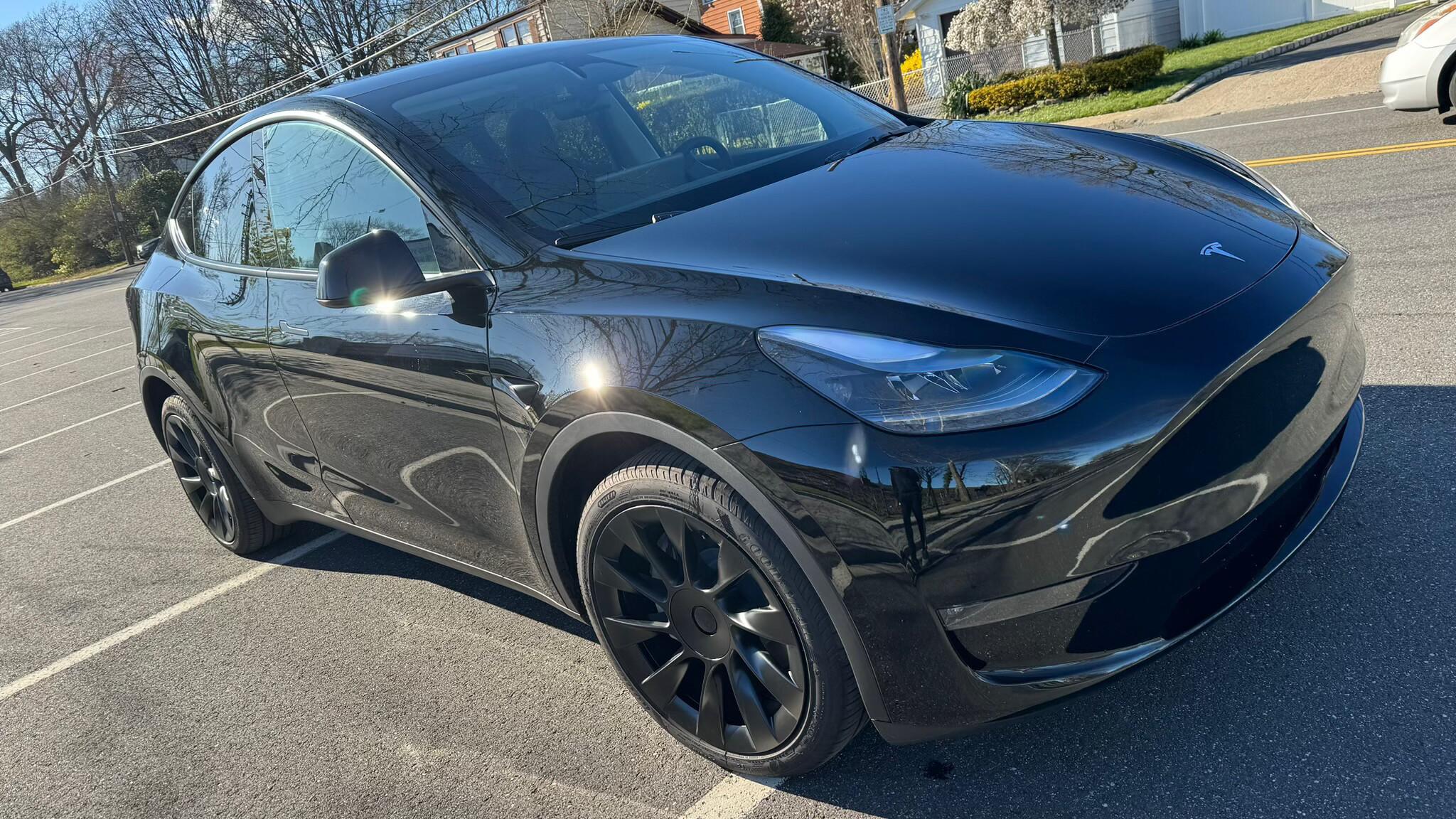 Tesla Model Y 2024 in 