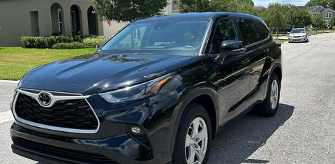 Toyota Highlander 2025