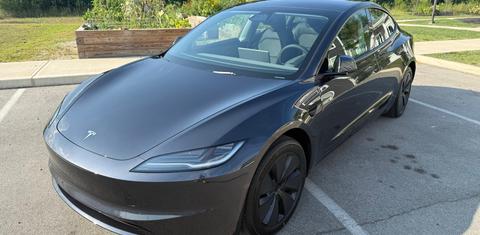 Tesla Model 3 2025