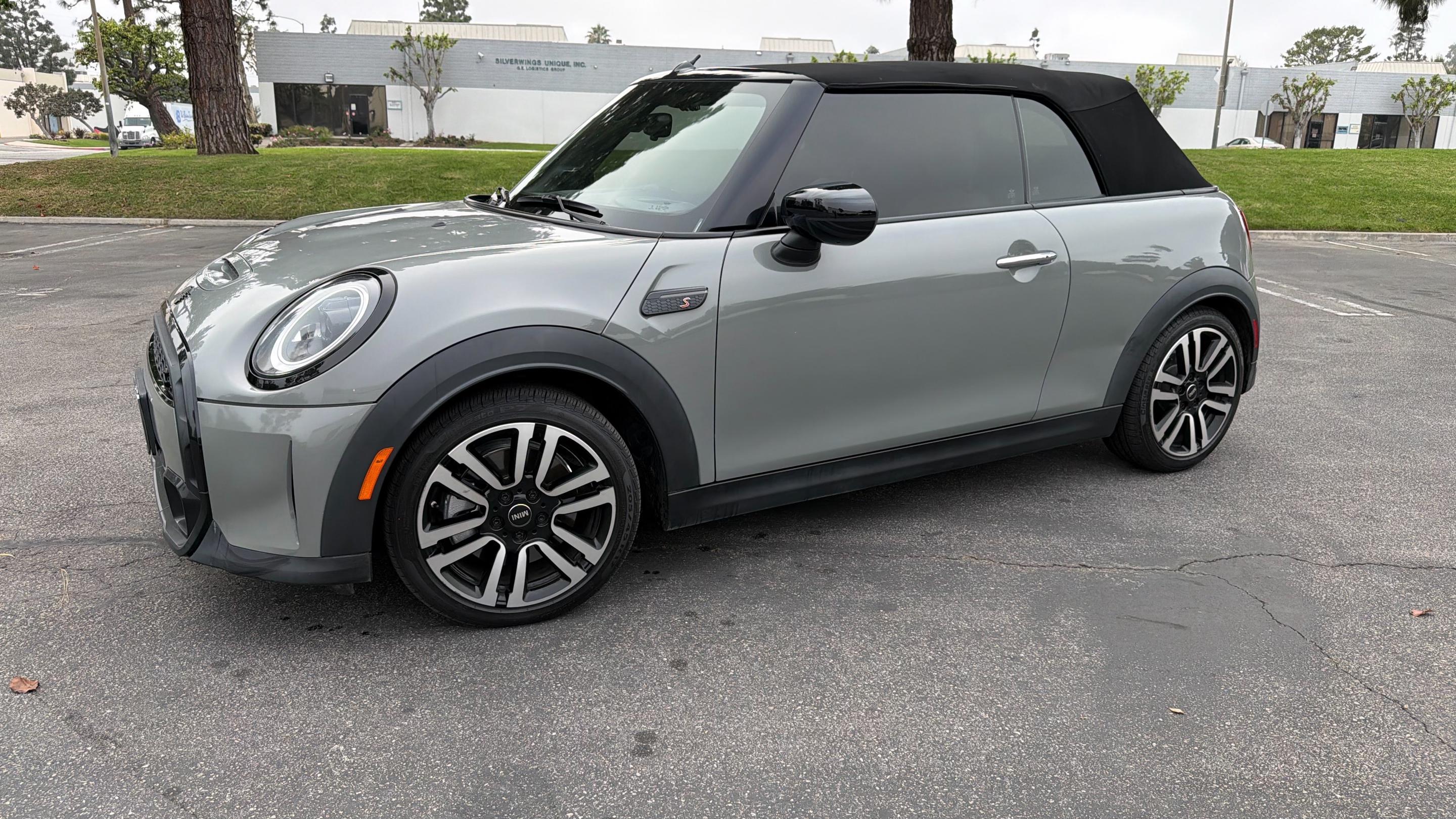 MINI Convertible 2022 in 