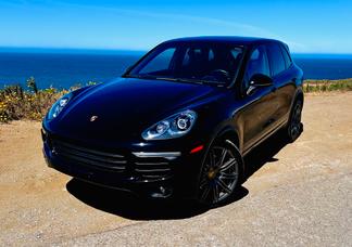Porsche Cayenne car