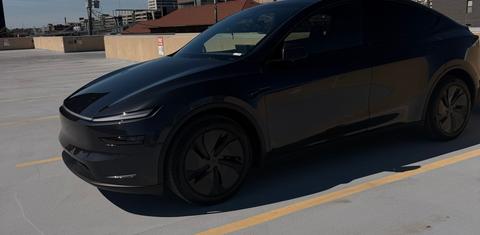 Tesla Model Y 2026