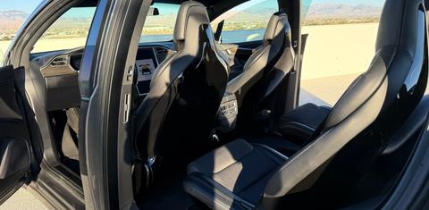 Tesla Model X 2016