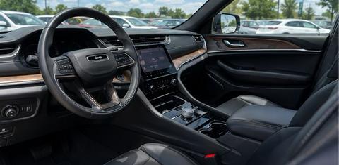 Jeep Grand Cherokee L 2023