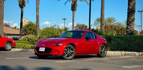 Mazda MX-5 Miata RF 2017