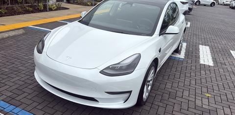 Tesla Model 3 2023