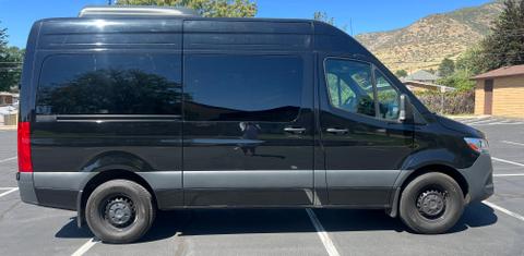 Mercedes-Benz Sprinter 2024