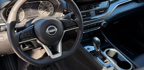 Nissan Altima 2023
