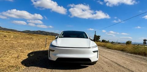 Tesla Model Y 2026