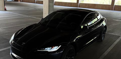 Tesla Model 3 2024