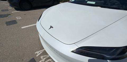 Tesla Model 3 2025