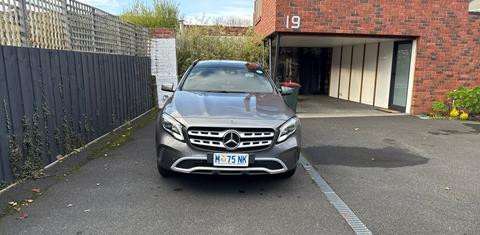 Mercedes-Benz GLA-CLASS 2019