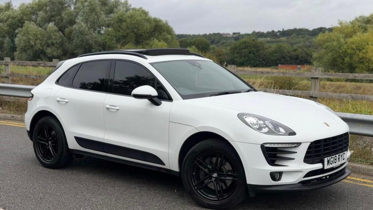 Porsche Macan 2018 in Manchester