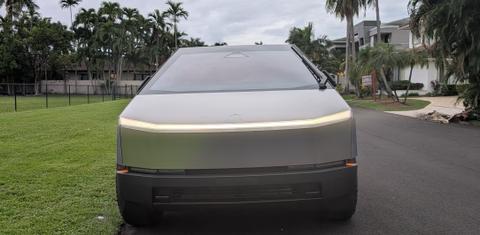 Tesla Cybertruck 2024