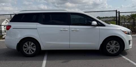 Kia Sedona 2017