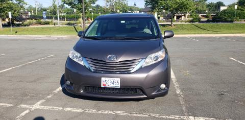Toyota Sienna 2015