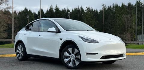 Tesla Model Y 2022