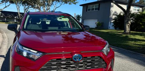 Toyota RAV4 Hybrid 2024