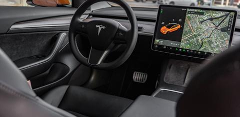 Tesla Model 3 2022