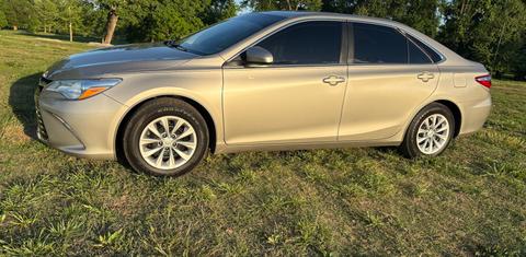 Toyota Camry 2016