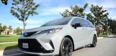Toyota Sienna 2023