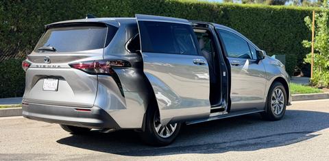 Toyota Sienna 2026