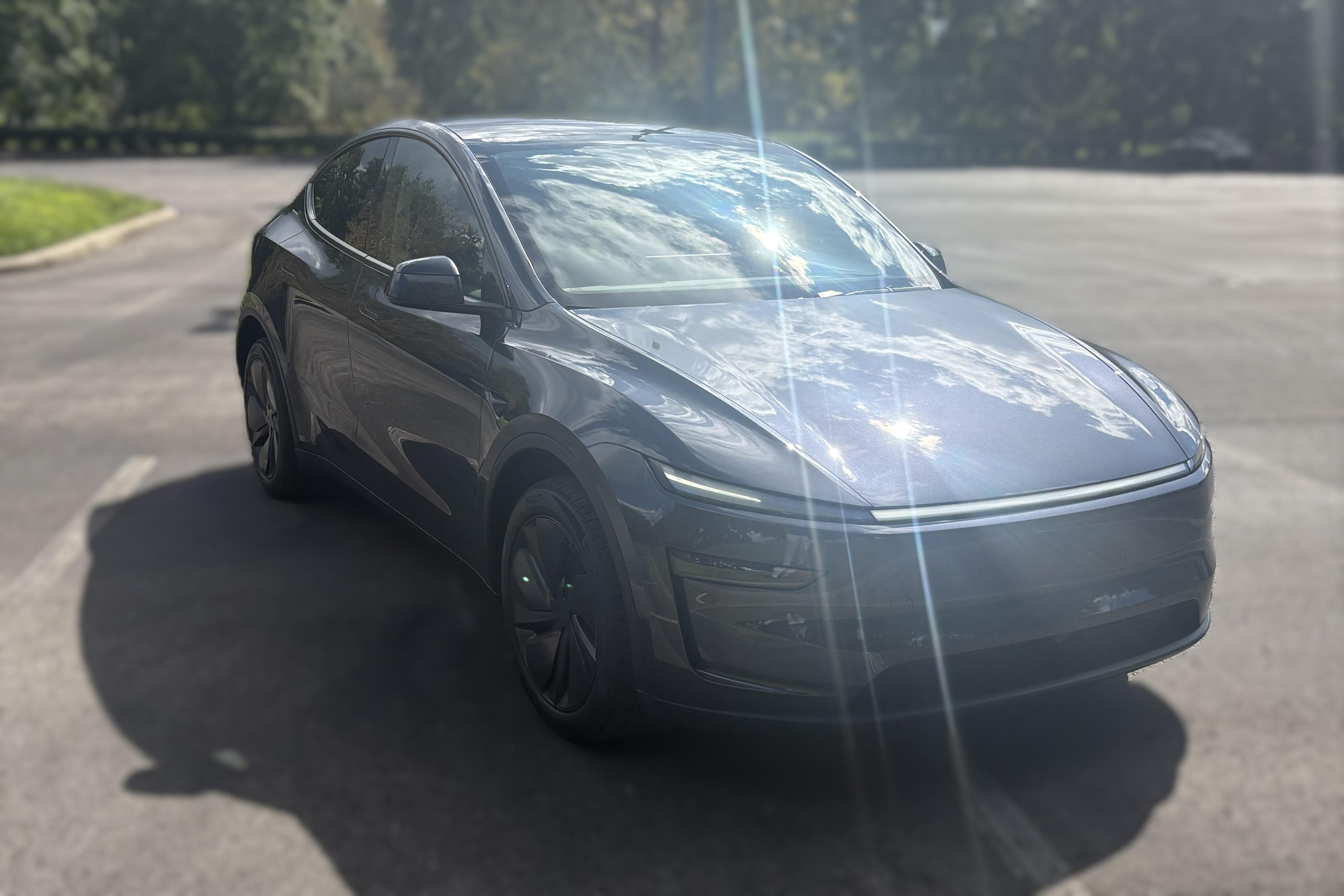 Tesla Model Y 2026 in 