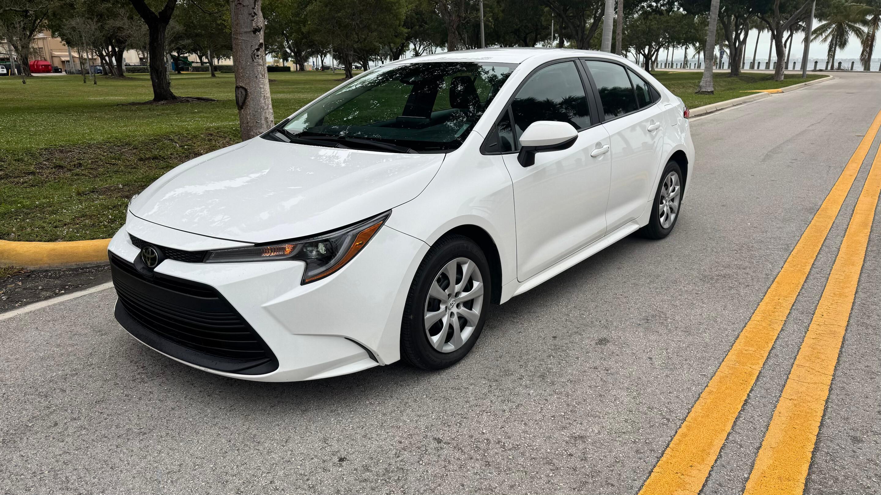 Toyota Corolla 2023 in Miami, FL