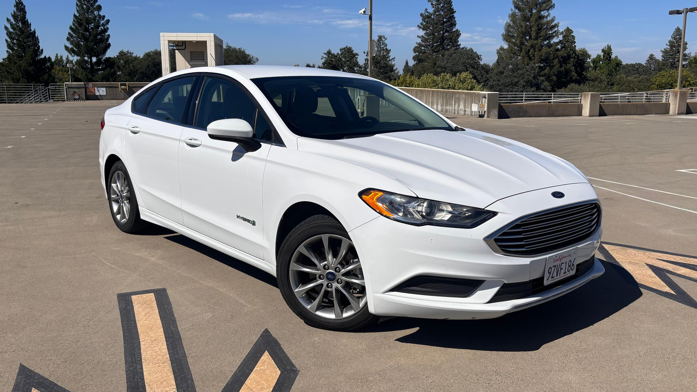 Ford Fusion Hybrid 2017 in Carmichael, CA