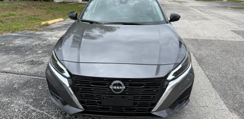 Nissan Altima 2025