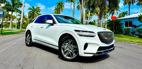 Genesis GV70 2025