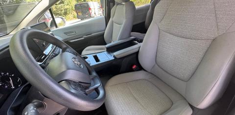 Toyota Sienna 2025