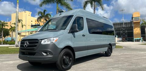 Mercedes-Benz Sprinter 2024