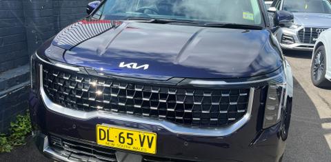 Kia CARNIVAL 2024