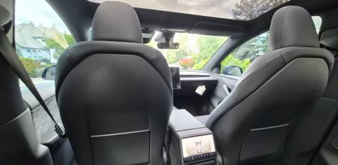 Tesla Model Y 2026