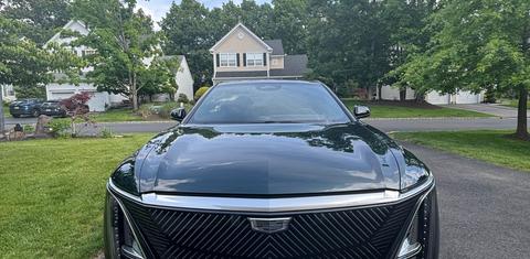 Cadillac LYRIQ 2024