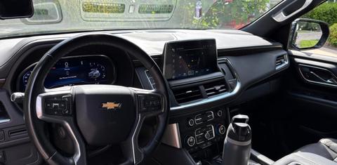 Chevrolet Suburban 2023