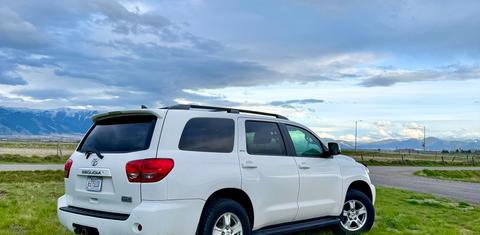 Toyota Sequoia 2017