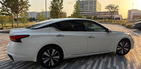 Nissan Altima 2021