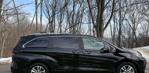 Toyota Sienna 2023