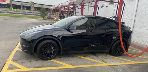 Tesla Model Y 2021