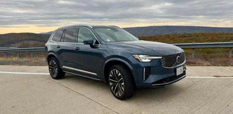 Volvo XC90 Plug-In Hybrid 2025