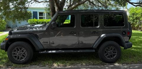 Jeep Wrangler 2025